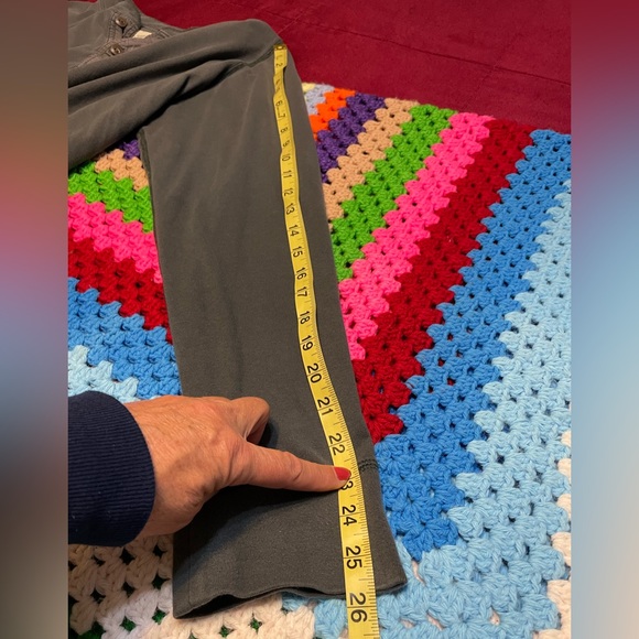 Eddie Bauer Long Sleeve Charcoal Gray Henley Shirt - Picture 7 of 8